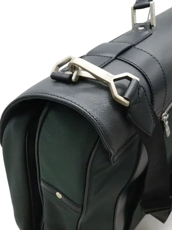 Louis Vuitton Taiga Portable Gibessiere Garment Carry Cover - Picture 4 of 9